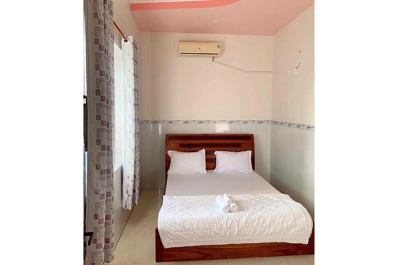 Ngoc May Guesthouse تشاو دوك المظهر الخارجي الصورة